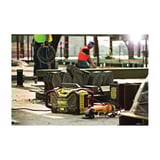 DeWALT_DCR025_1.jpg